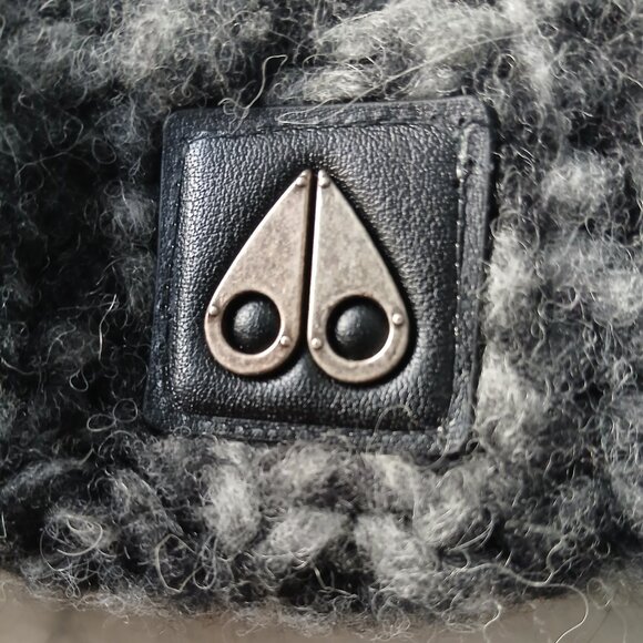 Authentic Moose Knuckles Alpaca Toque - Picture 2 of 7